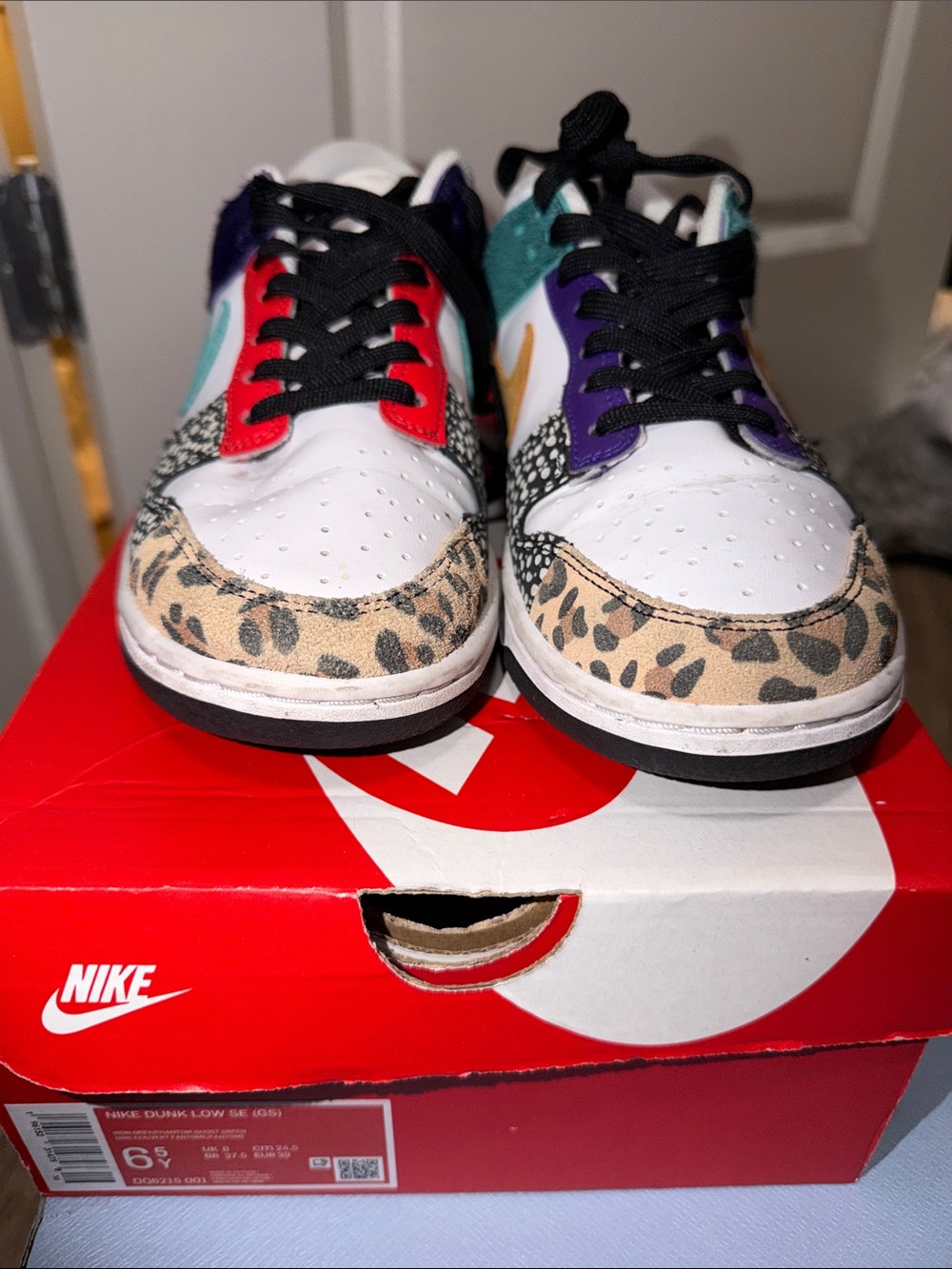 Nike Dunk Low SE in White, Red, Purple, Teal, Black and Leopard 6.5